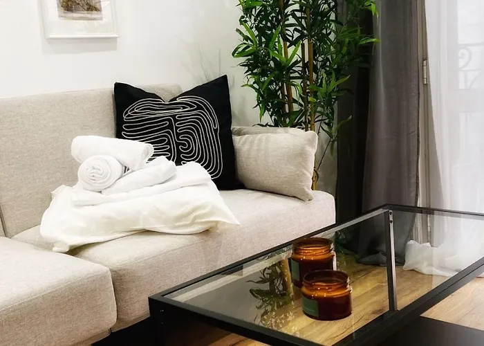 Bilbao Ronda Apartamento Con Balcon Casco Viejo