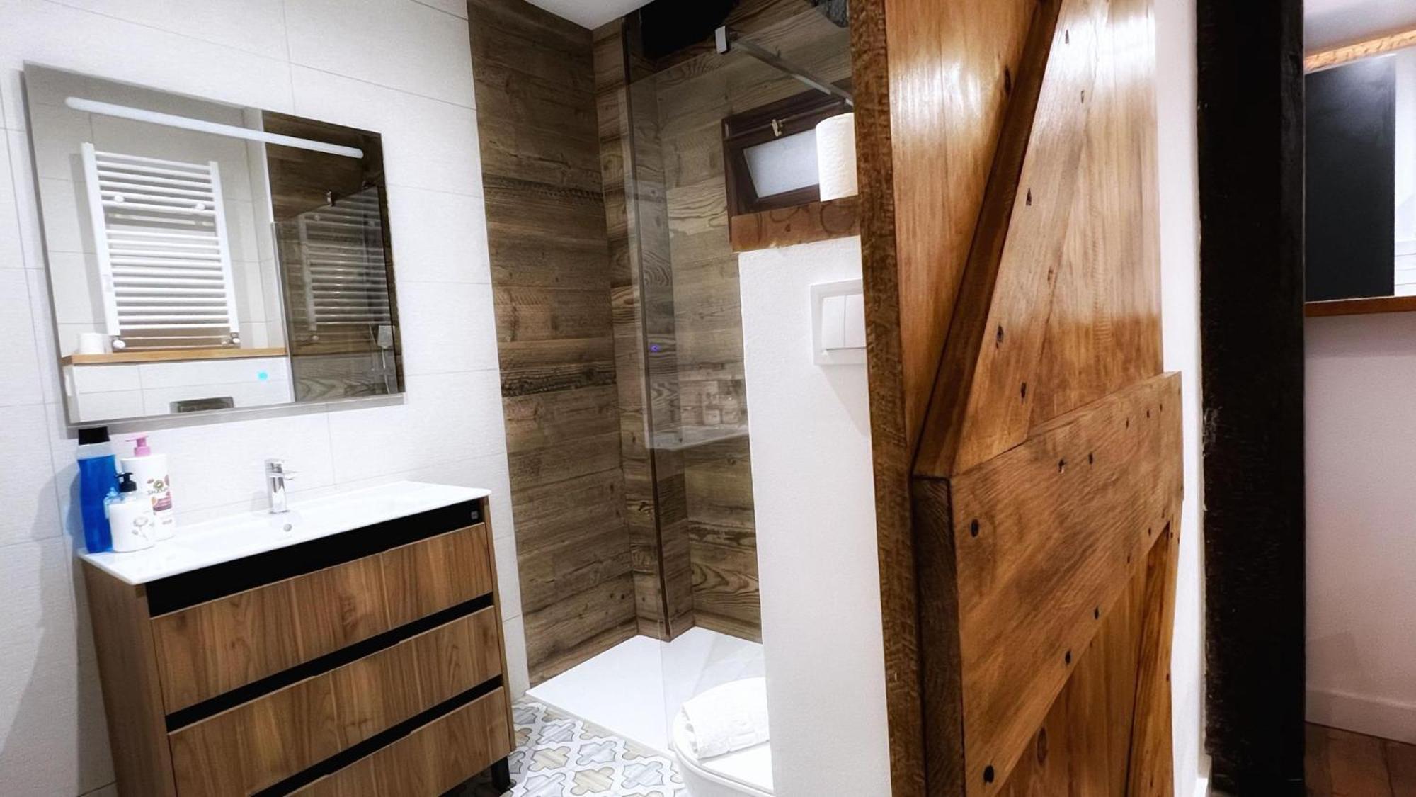 Appartement Ronda Con Balcon Casco Viejo Bilbao
